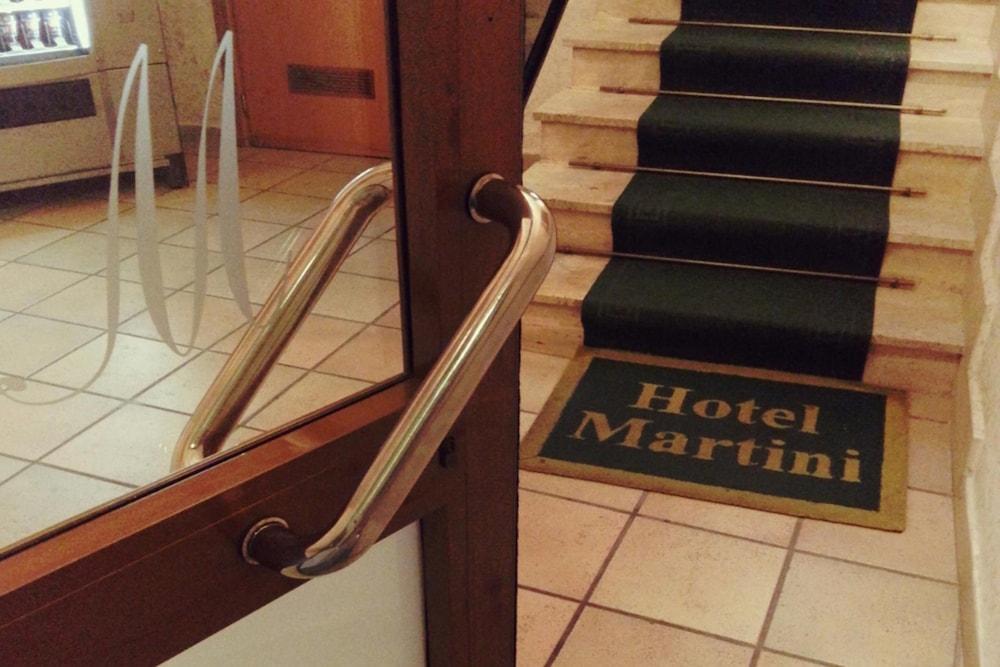 Hotel Martini Casavatore Exterior foto